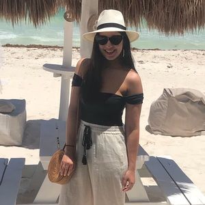 Meet your Posher, Maria